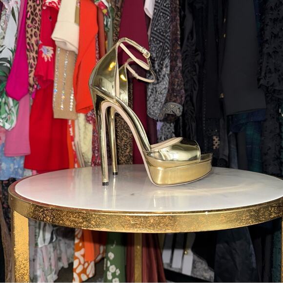 Jimmy Choo Gold Max 150 Mirrored-Leather Platform Stiletto Heel Open Toe Sandal - Picture 3 of 14